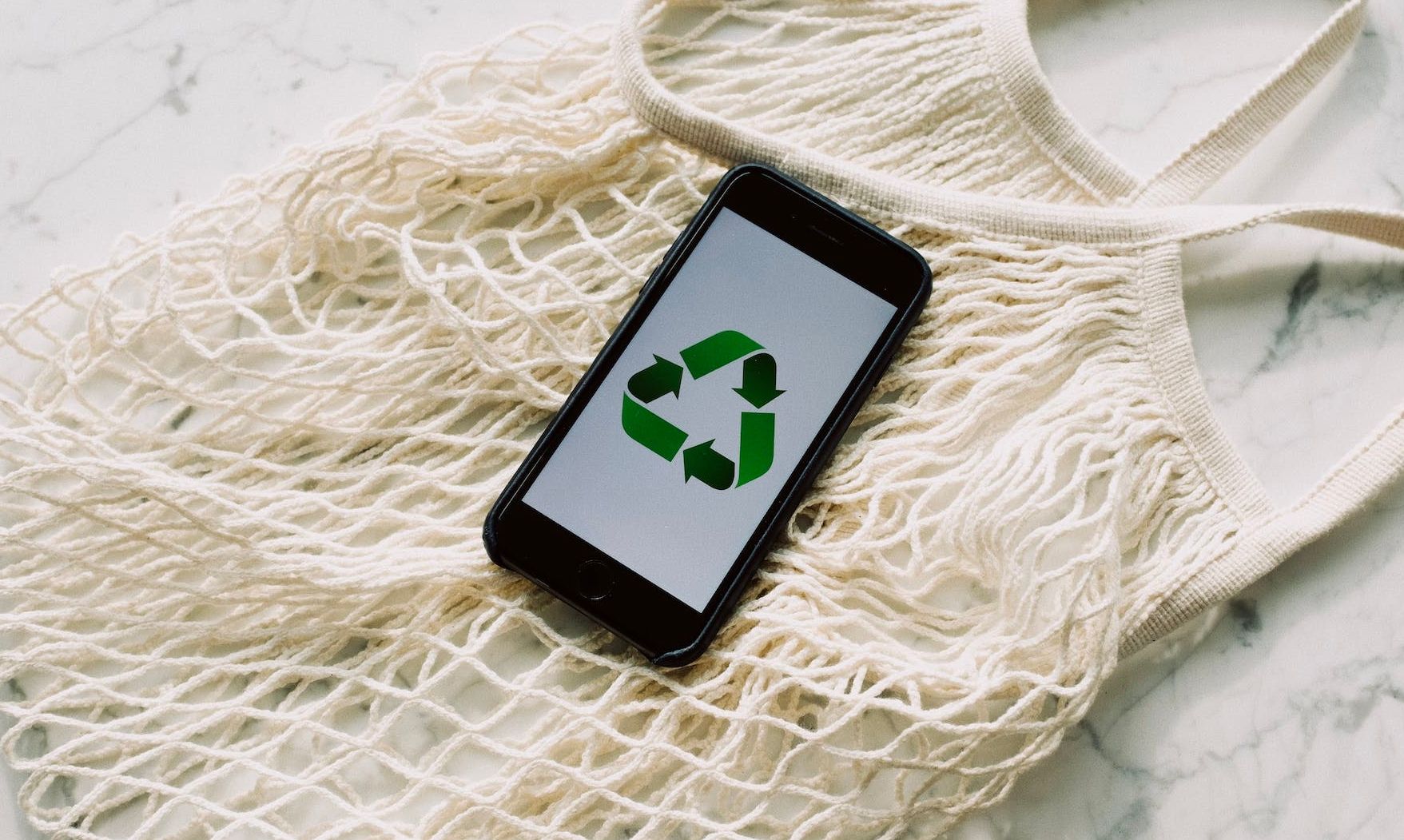 /bc/images/an-iphone-on-a-white-mesh-bag.jpg /bc/images/an-iphone-on-a-white-mesh-bag.jpg