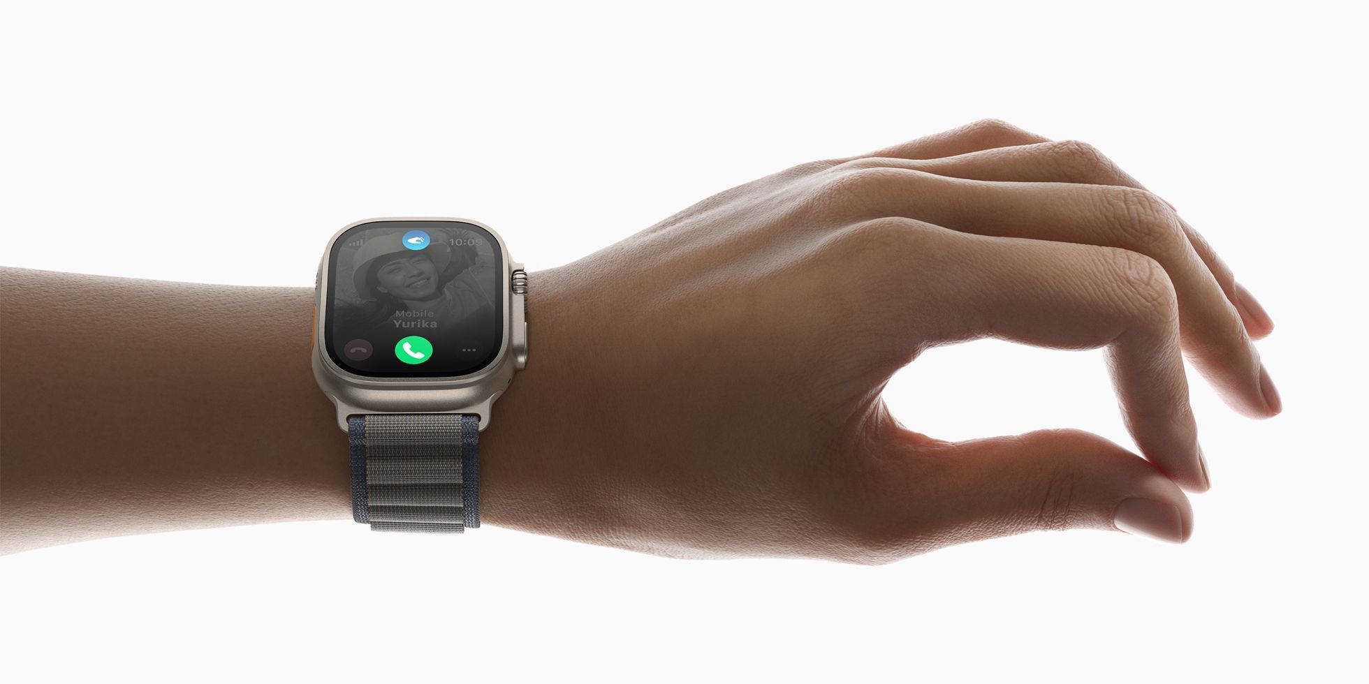 /bc/images/apple-watch-ultra-2-double-tap-finger-gesture.jpg /bc/images/apple-watch-ultra-2-double-tap-finger-gesture.jpg