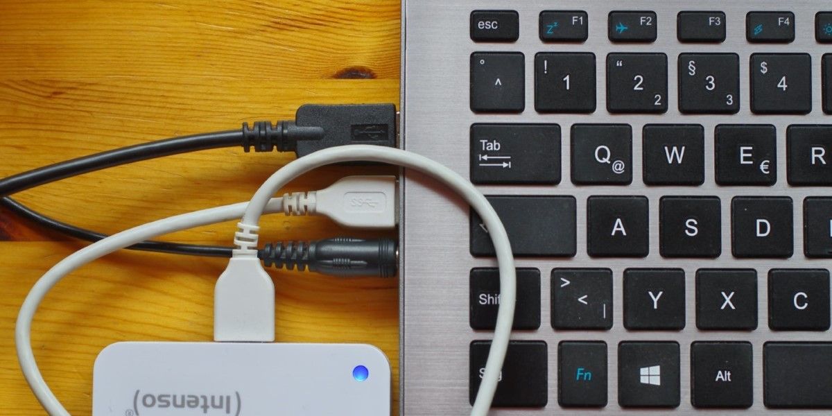 /bc/images/devices-connected-to-a-laptop.jpg /bc/images/devices-connected-to-a-laptop.jpg
