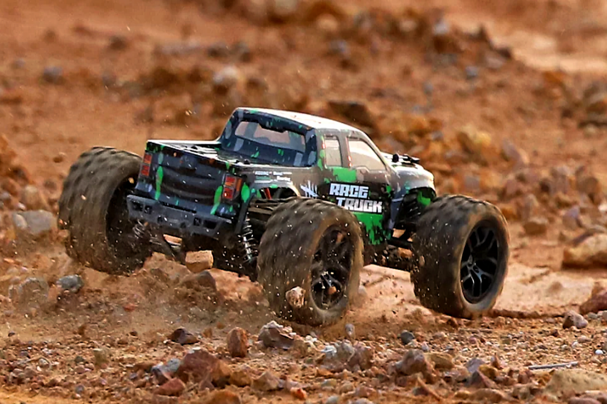 /bc/images/haiboxing-118-scale-all-terrain-rc-car-18859.png