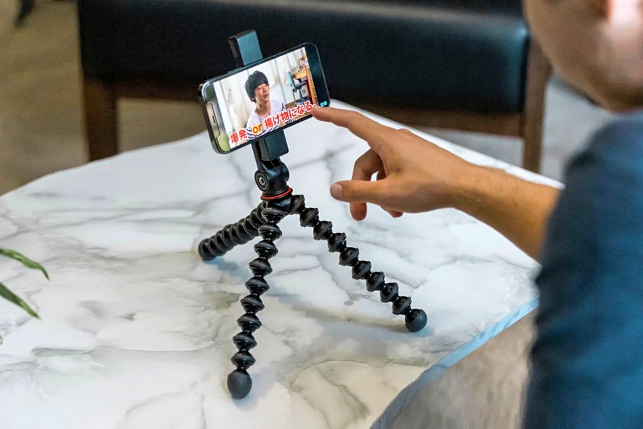 /bc/images/joby-griptight-gorillapod-for-magsafe-1.png /bc/images/joby-griptight-gorillapod-for-magsafe-1.png