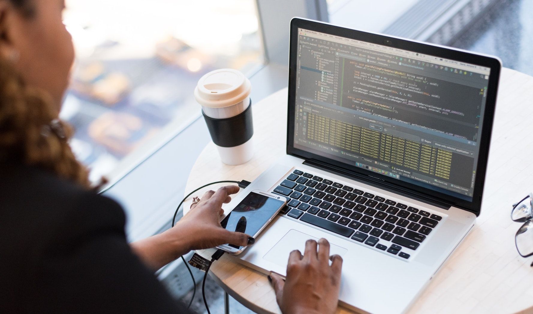 /bc/images/laptop-on-desk.jpg /bc/images/laptop-on-desk.jpg