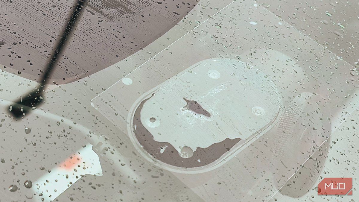 /bc/images/muo-reviews-vantrue-mounting-issue.jpg /bc/images/muo-reviews-vantrue-mounting-issue.jpg