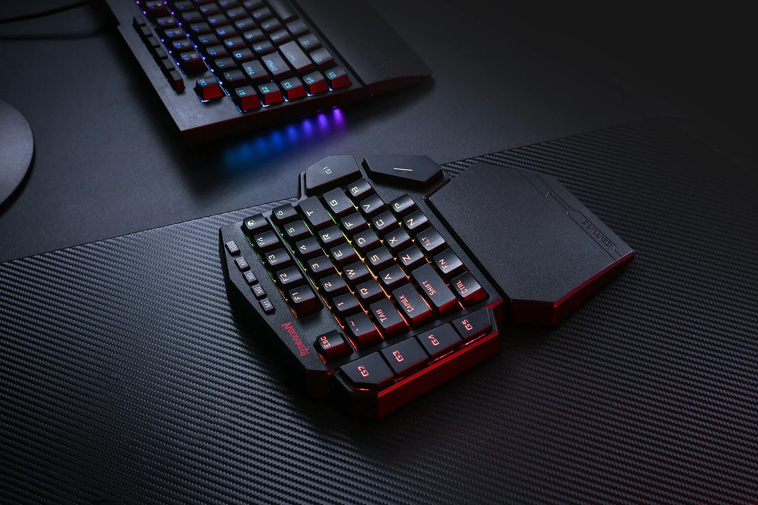 /bc/images/redragon_k585_wireless_gaming_keypad.jpg /bc/images/redragon_k585_wireless_gaming_keypad.jpg