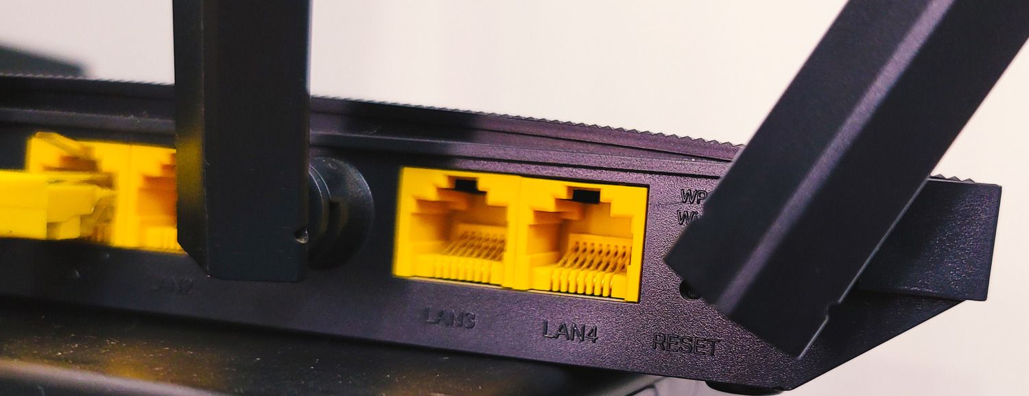 /bc/images/reset-button-tp-link-router.jpg /bc/images/reset-button-tp-link-router.jpg