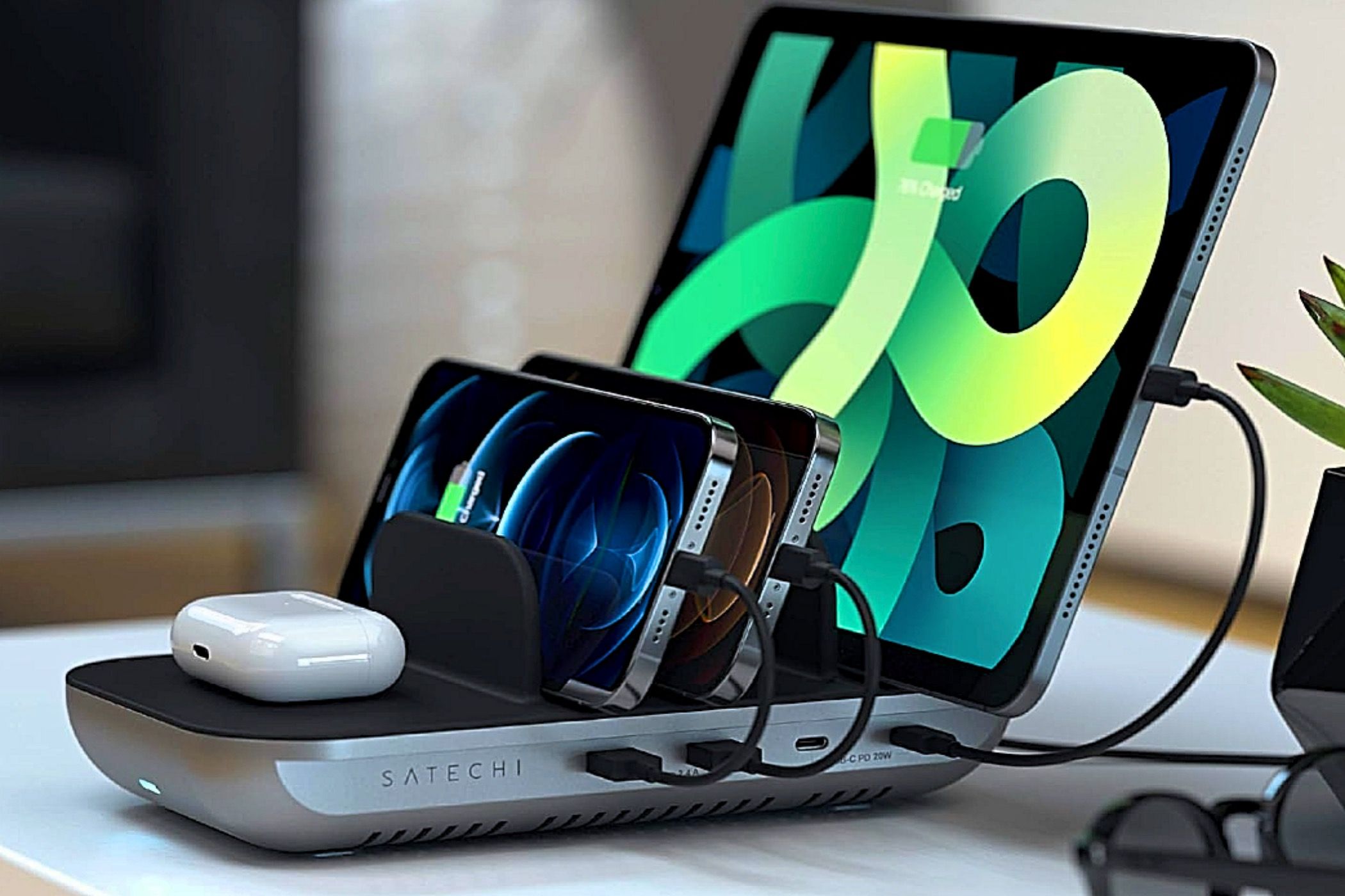 /bc/images/satechi-dock5-multi-device-charging-station.jpg /bc/images/satechi-dock5-multi-device-charging-station.jpg