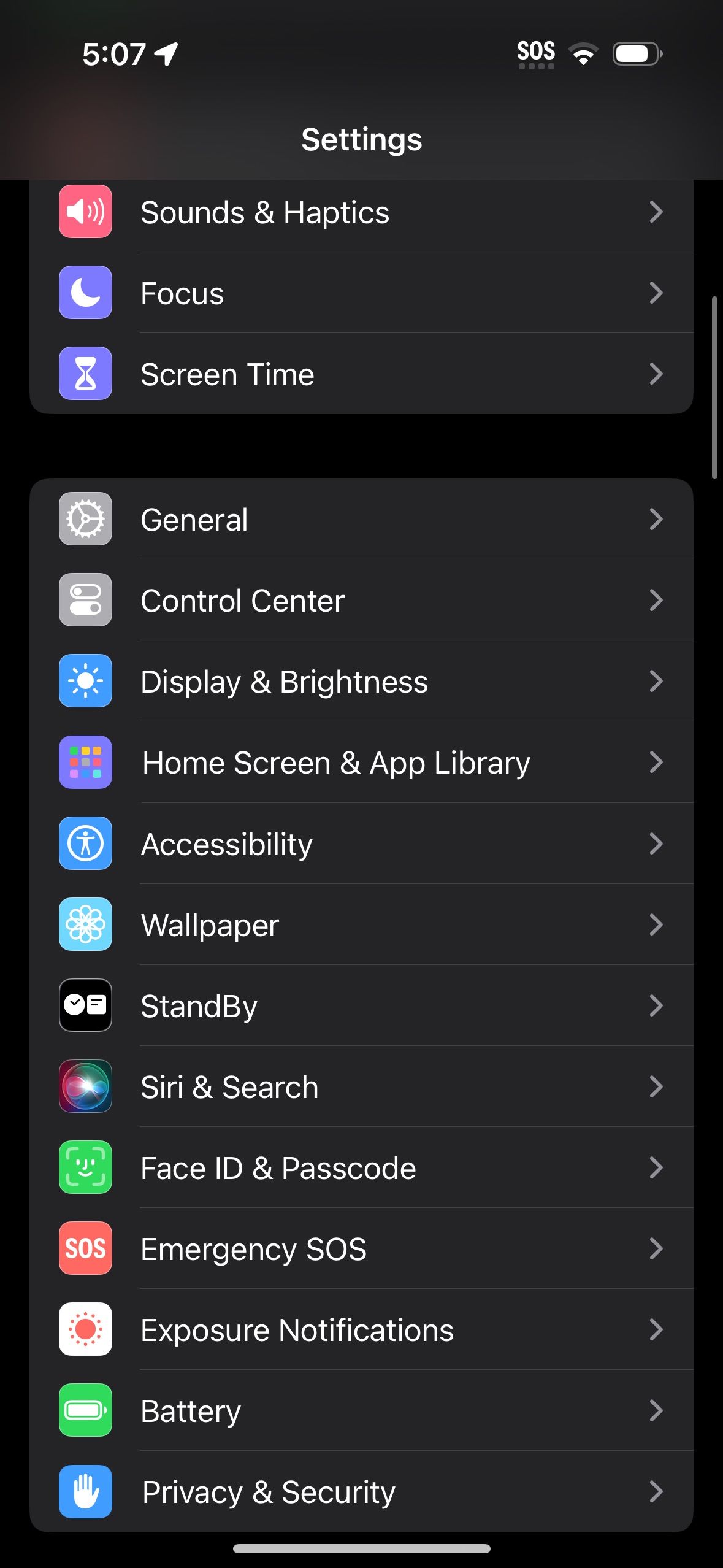 /bc/images/settings-app-open-on-iphone-with-dark-mode.jpeg