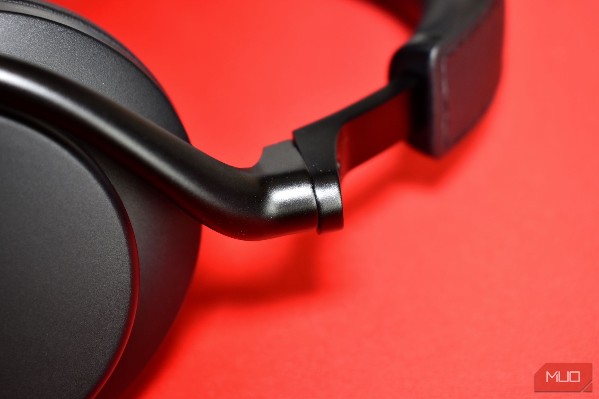 /bc/images/shure-aonic-50-gen-2-hinge-close-up.jpg /bc/images/shure-aonic-50-gen-2-hinge-close-up.jpg