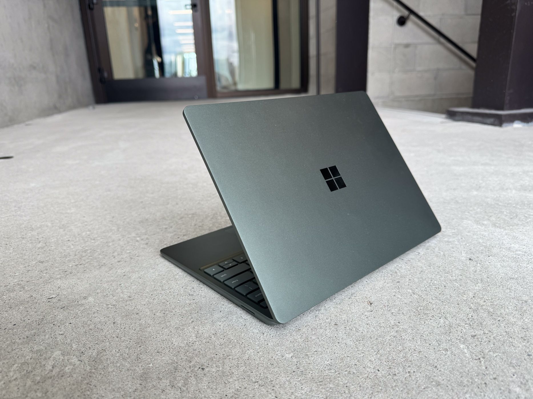 /bc/images/surface-laptop-go-3-angled-2.jpg /bc/images/surface-laptop-go-3-angled-2.jpg