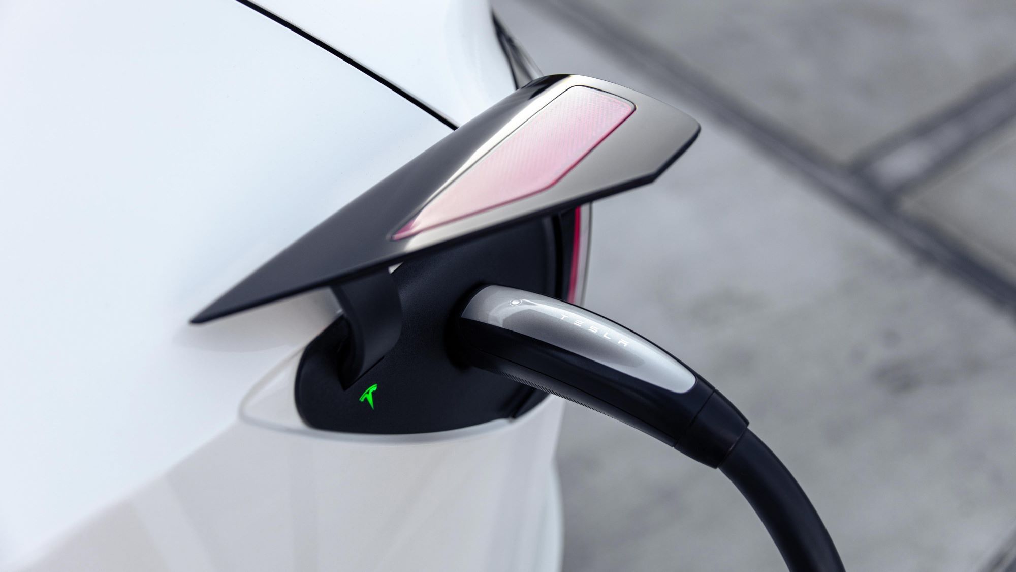 /bc/images/tesla-connected-to-charger.jpg