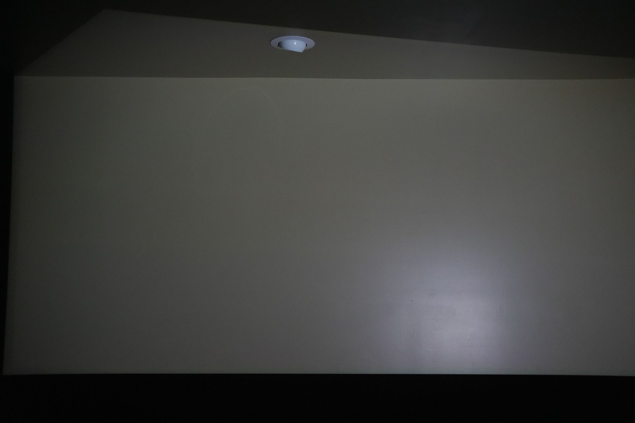 /bc/images/xgimi-horizon-ultra-projecting-a-white-background.jpg /bc/images/xgimi-horizon-ultra-projecting-a-white-background.jpg