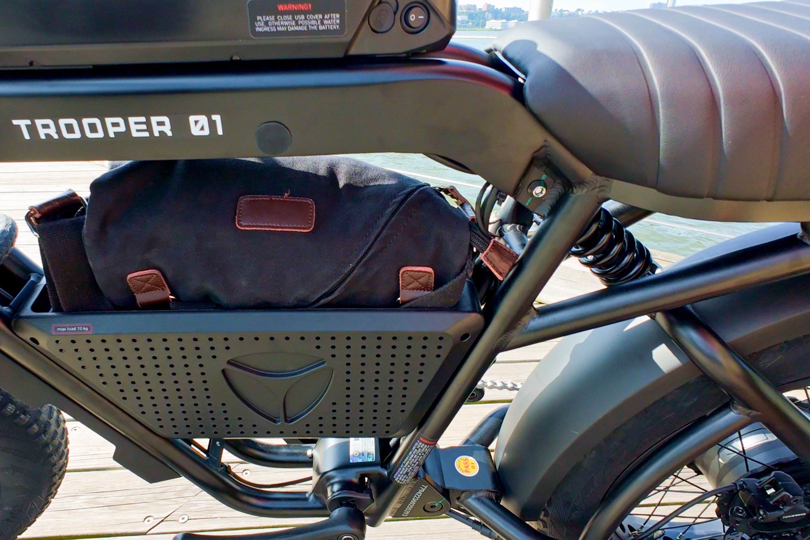 /bc/images/yadea-trooper-01-storage.jpg /bc/images/yadea-trooper-01-storage.jpg