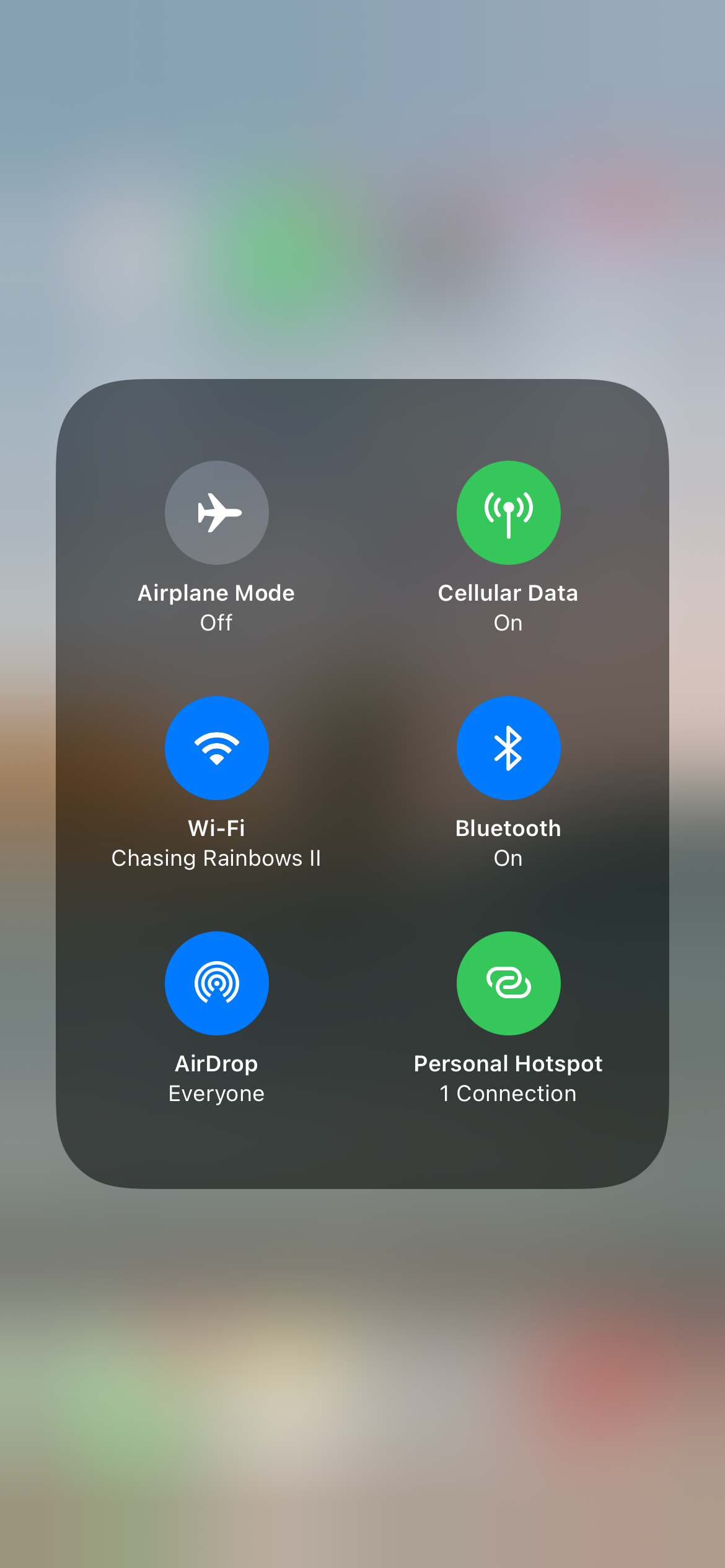 /nl/images/Control-Center-Connectivity-Showing-Personal-Hotspot-Connections.PNG
