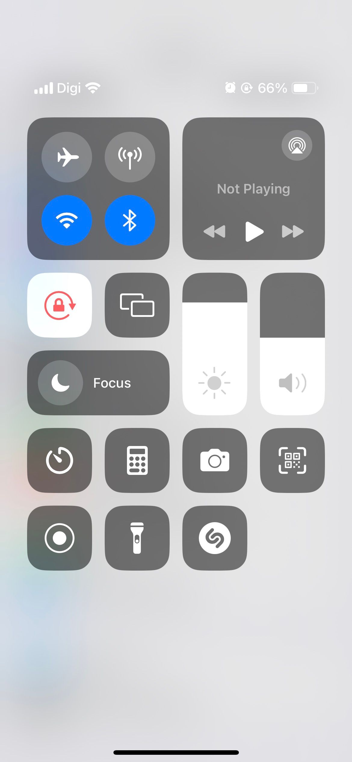 /nl/images/iphone-control-center-showing-high-screen-brightness.JPEG
