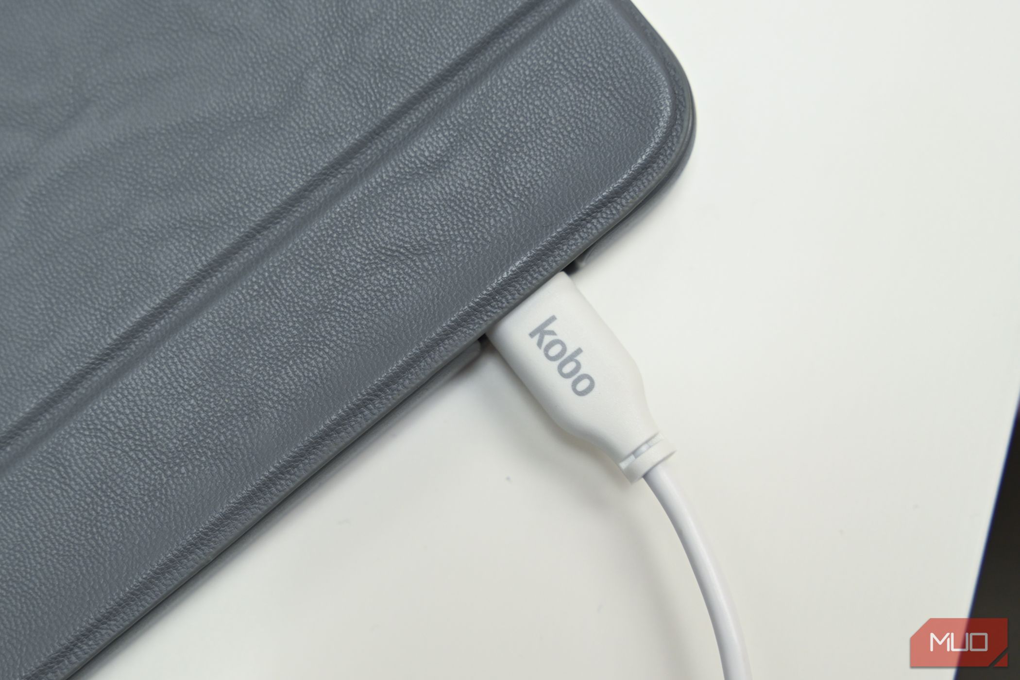 /pl/images/charging-the-kobo-libra-2jpg_53319290255_o.jpg