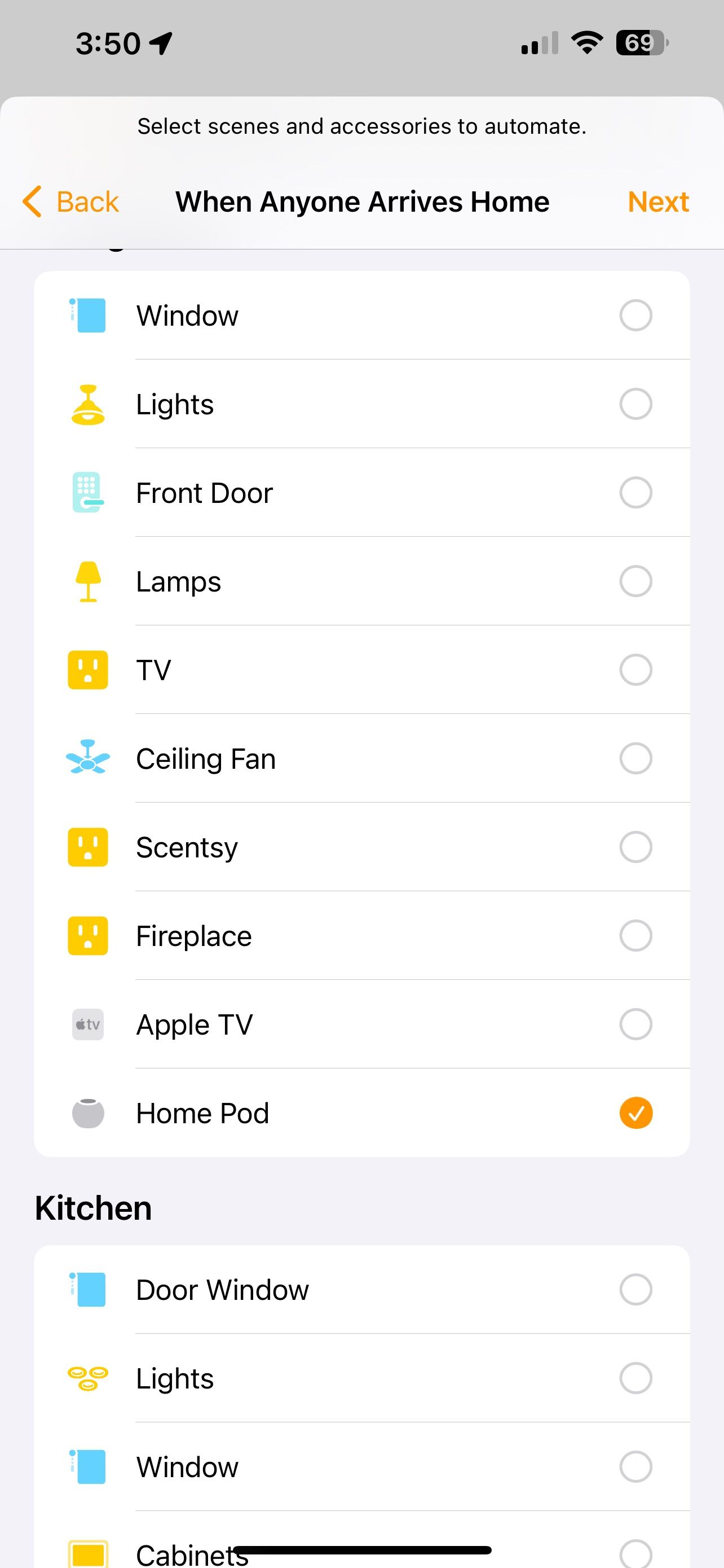 /pl/images/home-app-ios-16-location-automation-accessories.jpeg