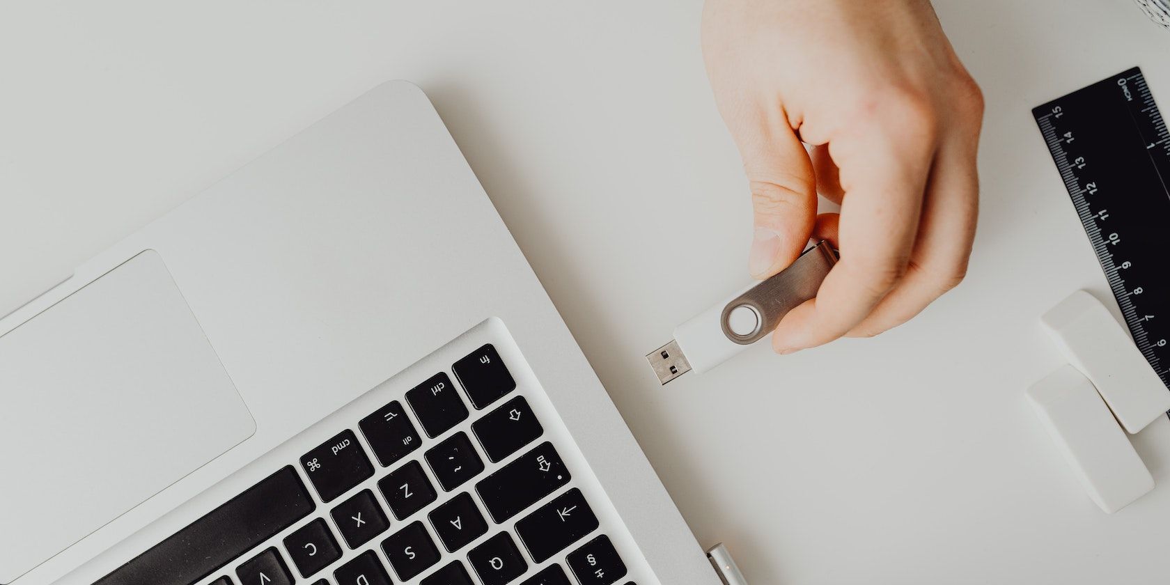 /pl/images/pexels-karolina-grabowska-5882557.jpg /pl/images/pexels-karolina-grabowska-5882557.jpg