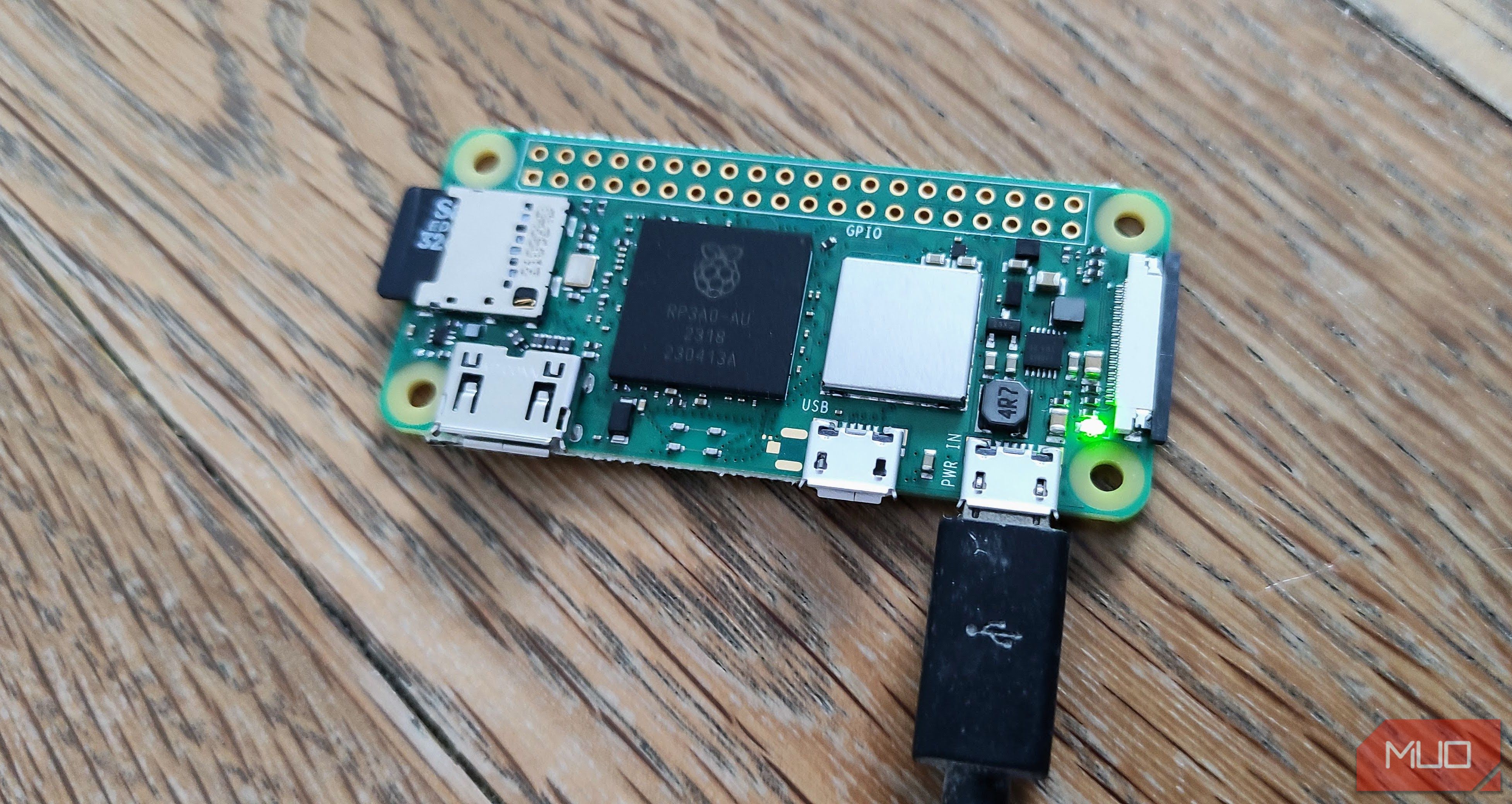 /pl/images/raspberry-pi-zero-2w-led.jpg