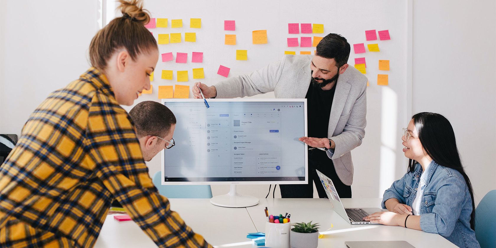 /pl/images/rebrand-design-team-meeting.jpg /pl/images/rebrand-design-team-meeting.jpg