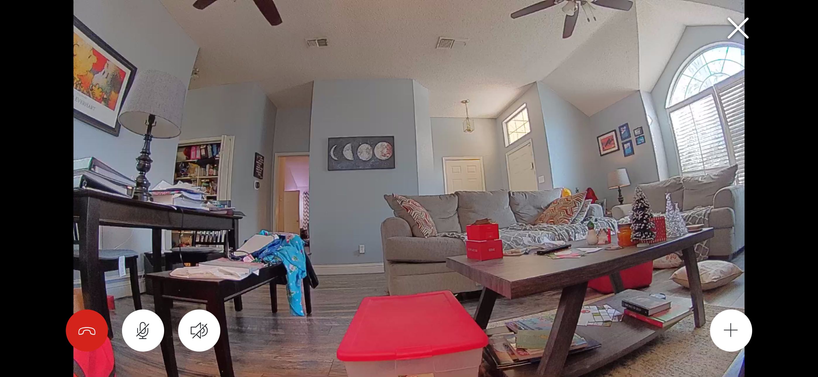 /pl/images/ring-stick-up-cam-pro-indoor-video.jpg /pl/images/ring-stick-up-cam-pro-indoor-video.jpg