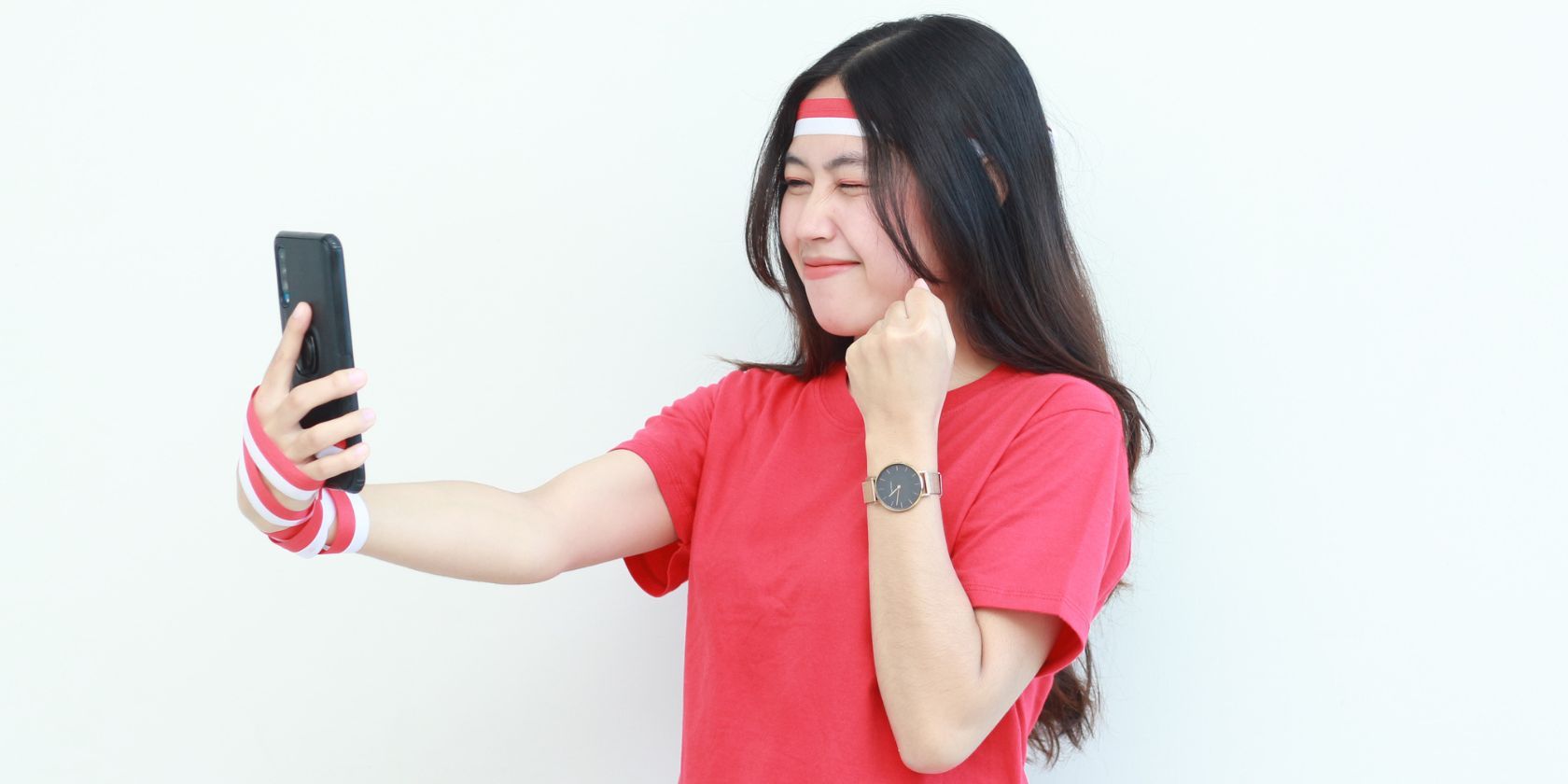 /pl/images/selfie-girl-social.jpg /pl/images/selfie-girl-social.jpg