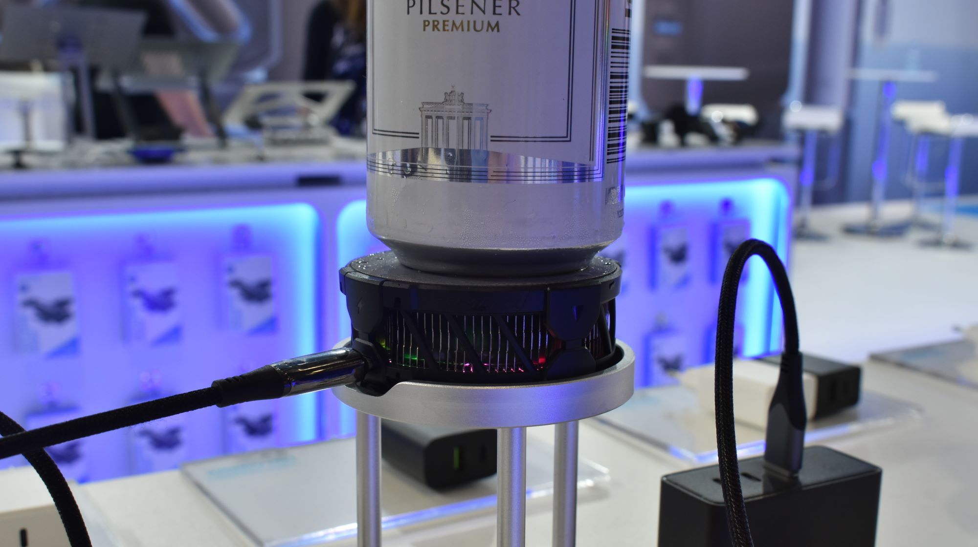 /pl/images/vention-cooler-1.jpg /pl/images/vention-cooler-1.jpg