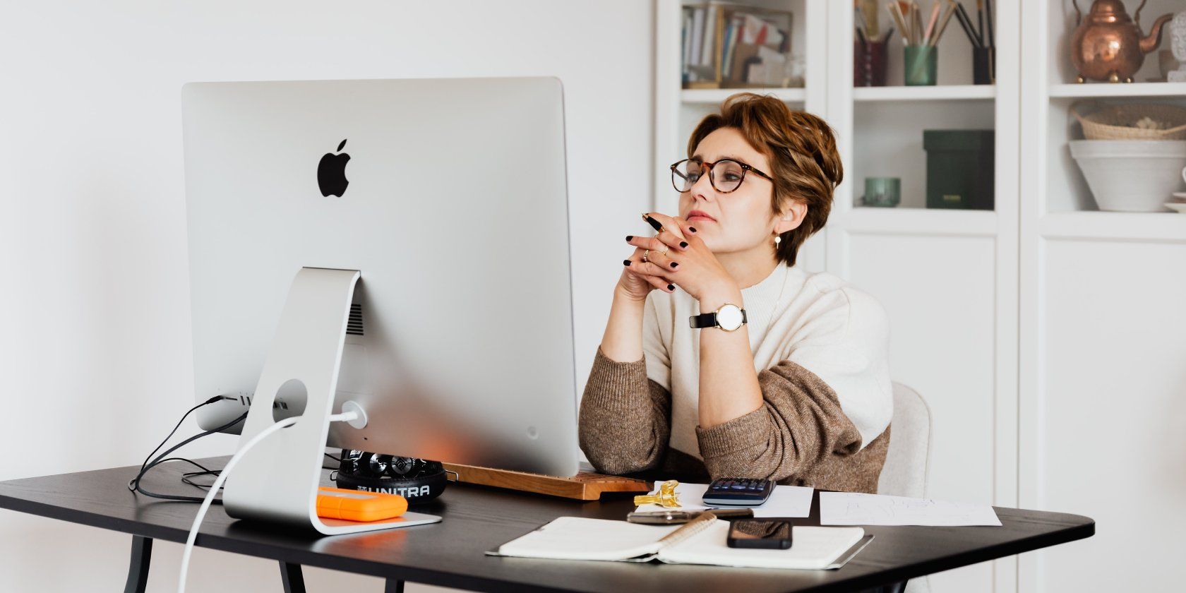 /pl/images/woman-in-front-of-computer.jpg /pl/images/woman-in-front-of-computer.jpg
