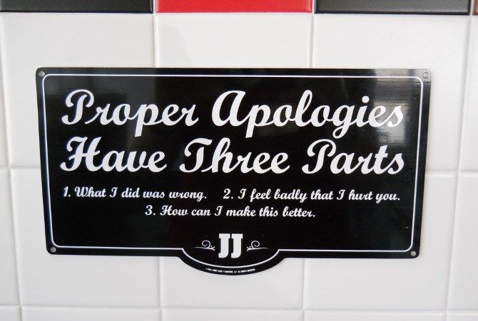 /pt/images/Jimmy-Johns-Apology-Sign.jpg