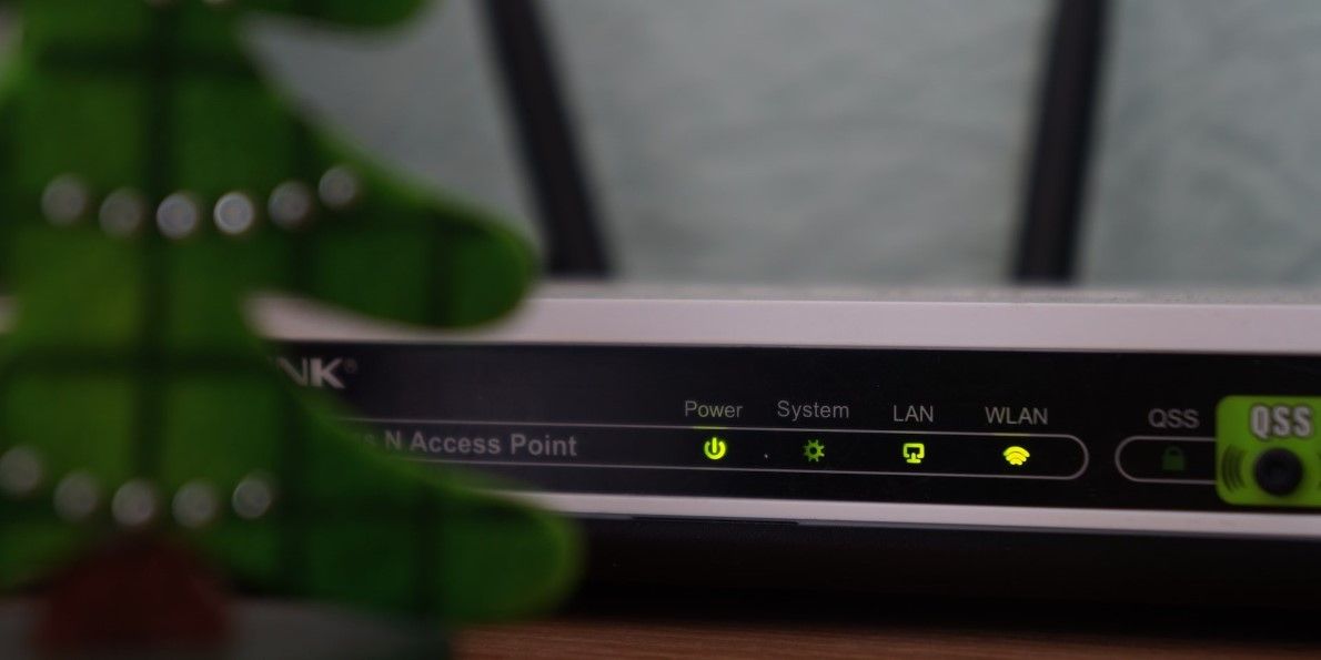 /pt/images/black-and-white-modem-router.jpg