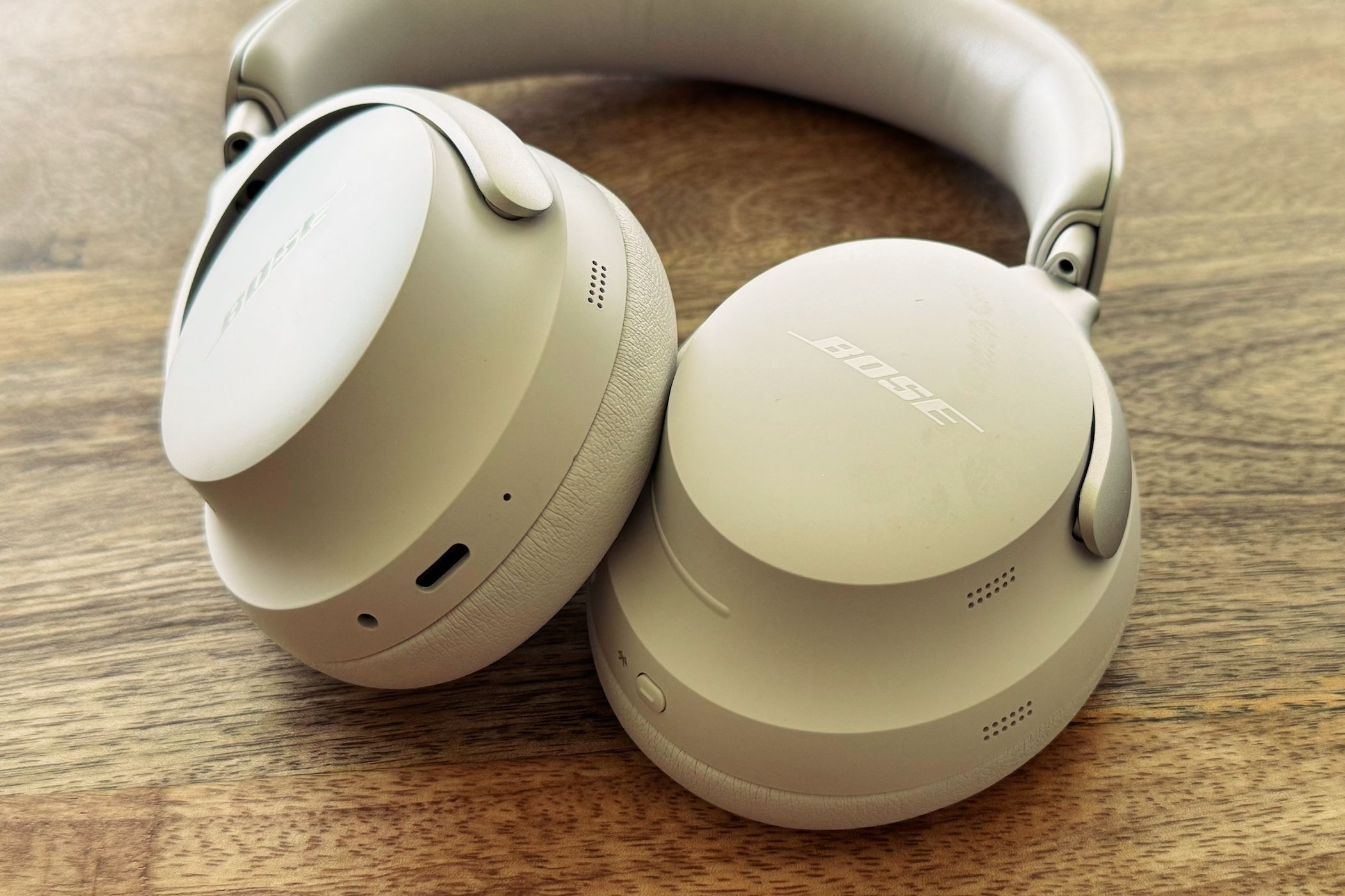 /pt/images/bose-quietcomfort-headphones.jpg