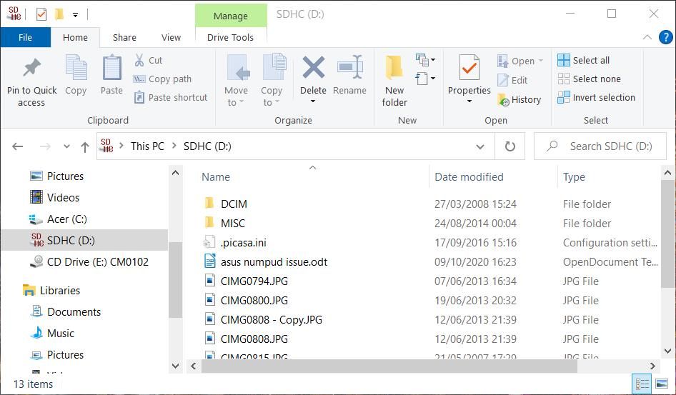 /pt/images/camera-storage-card-in-file-explorer.jpg