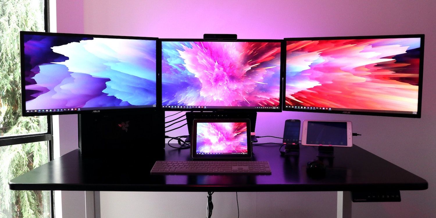 /pt/images/computer-tablet-desk.jpg