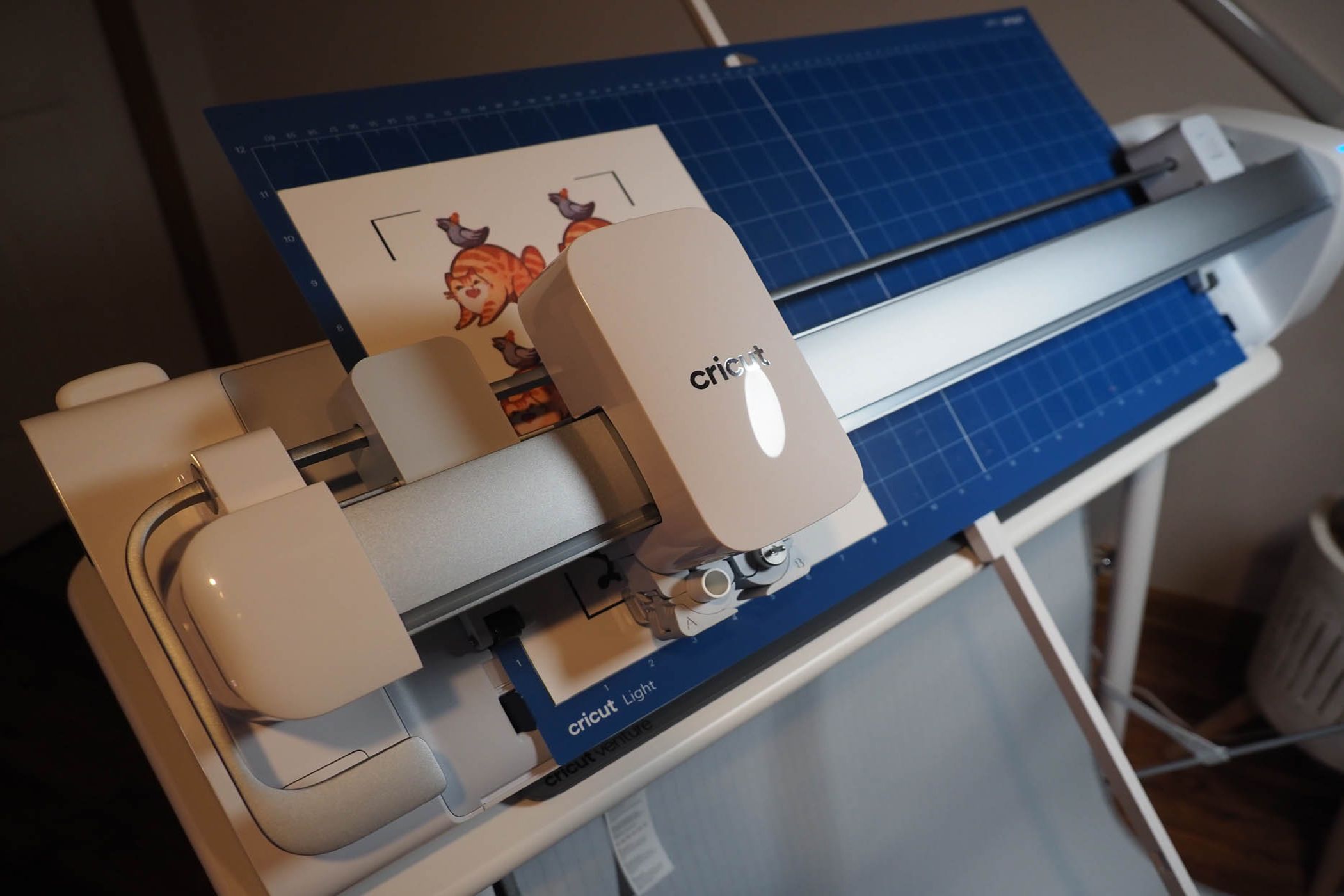/pt/images/cricutventure_printthancutclose_resize.jpg