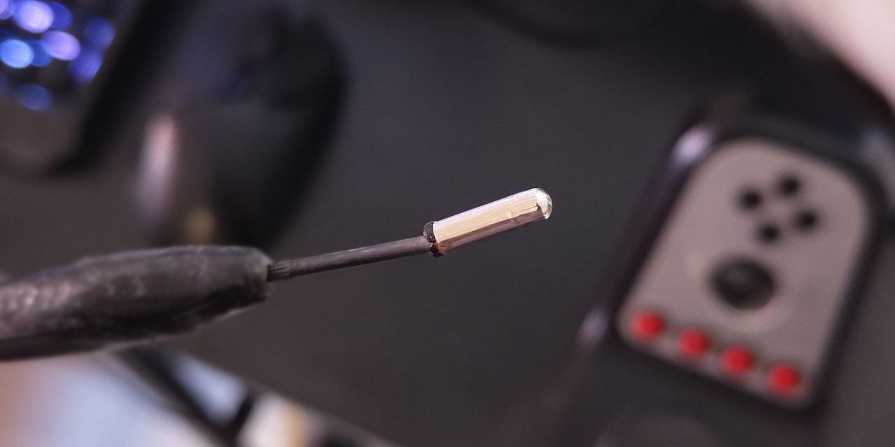 /pt/images/extracted-rca-pin.jpg