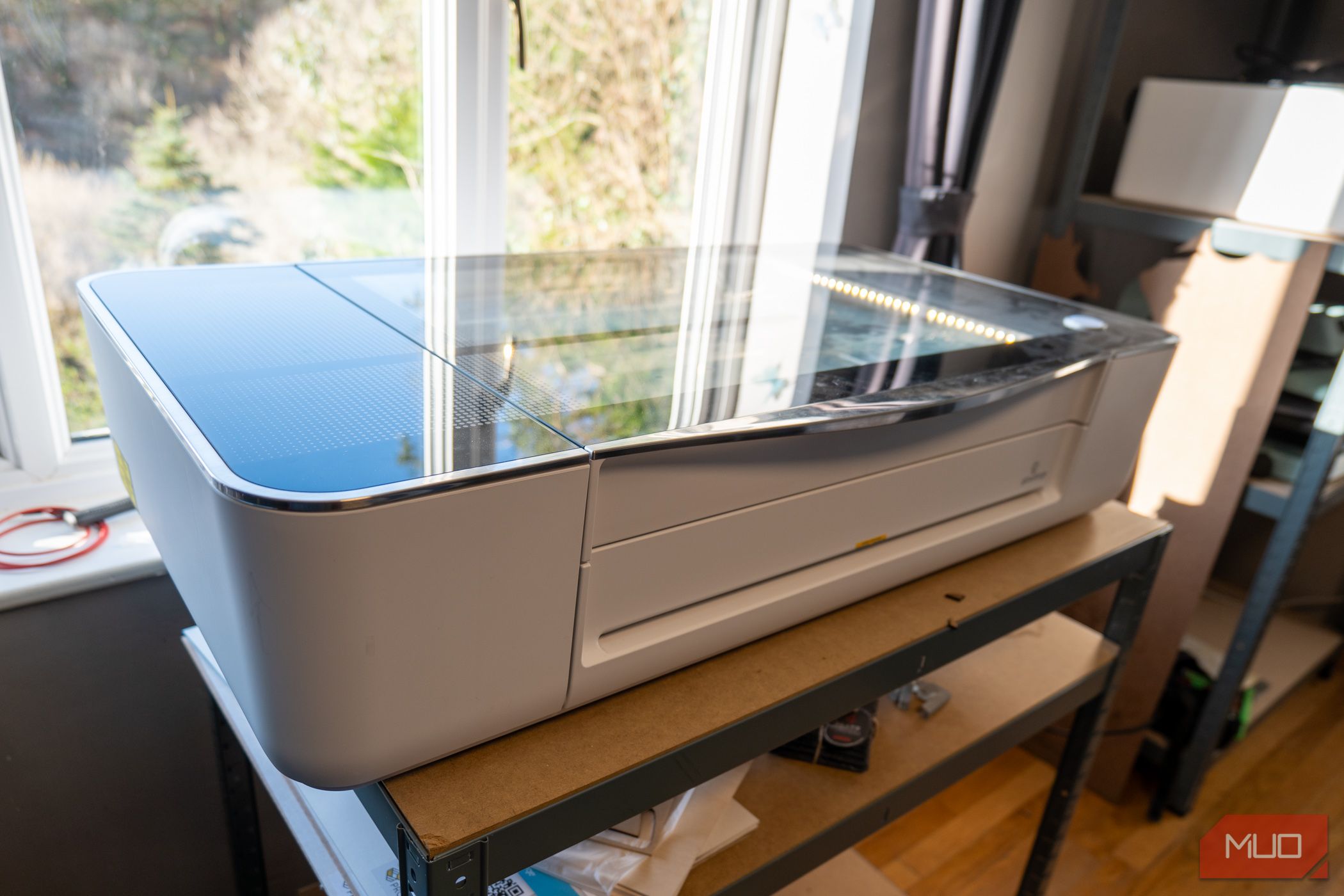 /pt/images/glowforge-pro-glowforge-side-view-featured.jpg