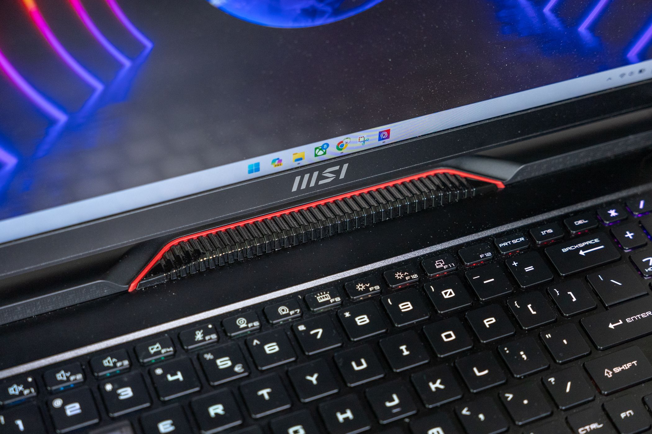 /pt/images/msi-raider-ge78-hx-plastic-trim.jpg
