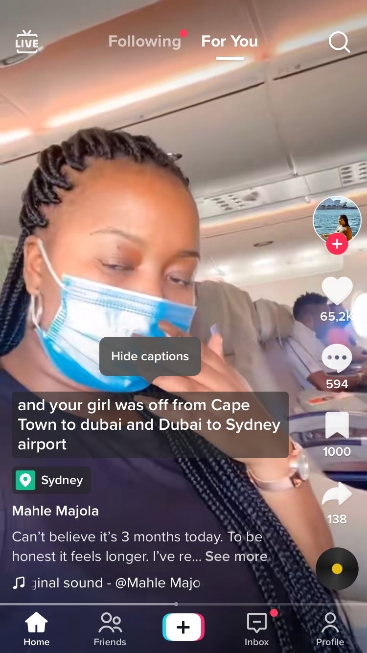 /pt/images/screenshot-of-tiktok-video-with-option-to-hide-captions.jpg