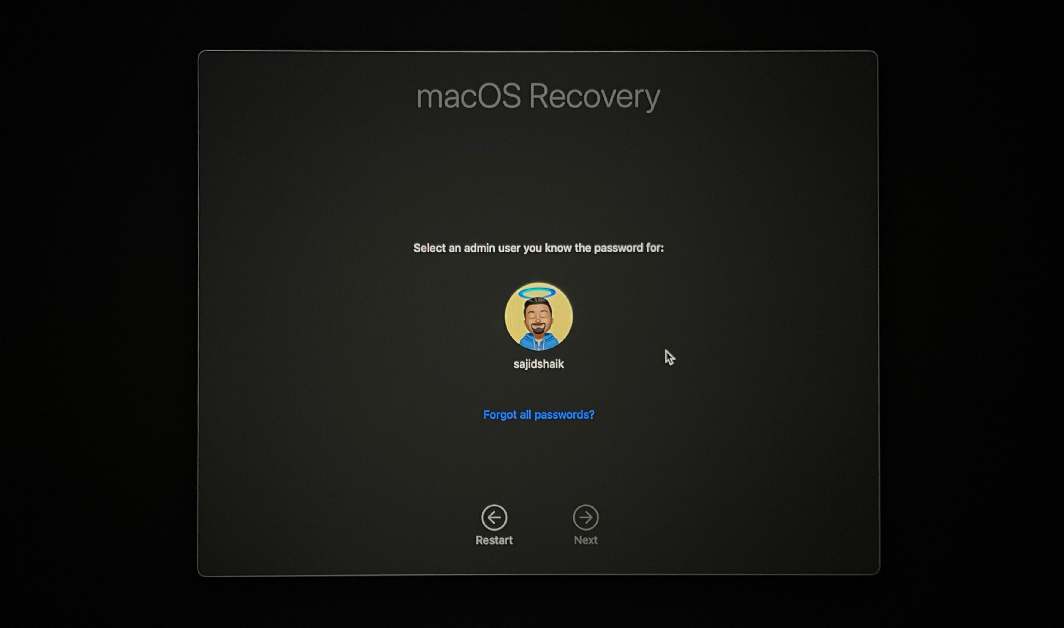 /pt/images/select-the-admin-account-in-macos-recovery-and-enter-your-password.jpeg