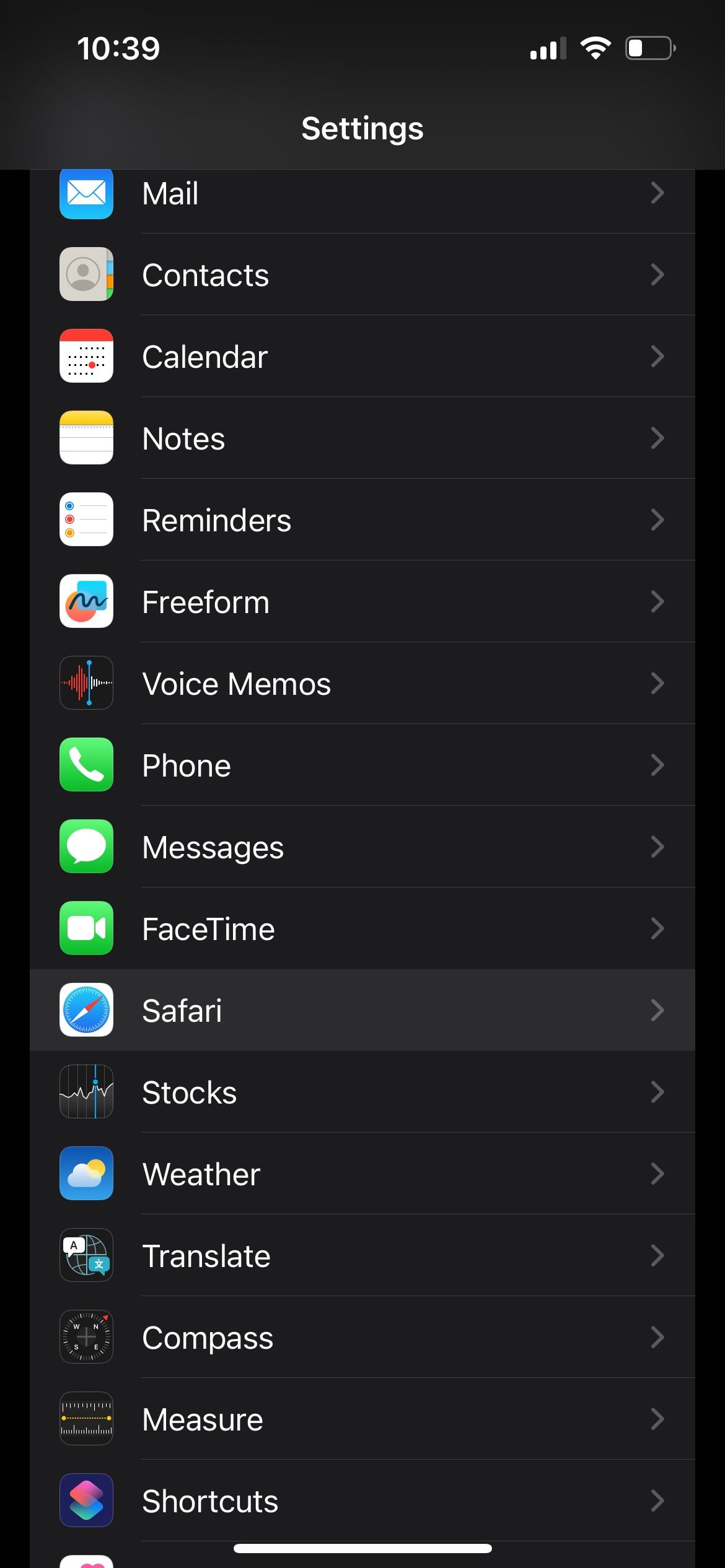 /pt/images/settings-list-on-ios-17-with-safari-highlighted.jpeg