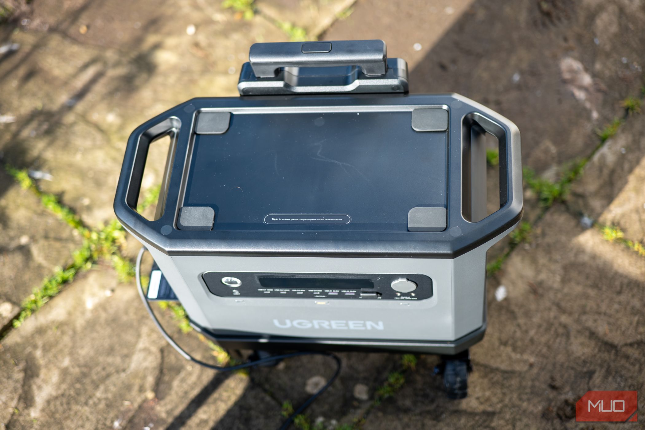 /pt/images/ugreen-powerroam-gs2200-topd-own-view.jpg
