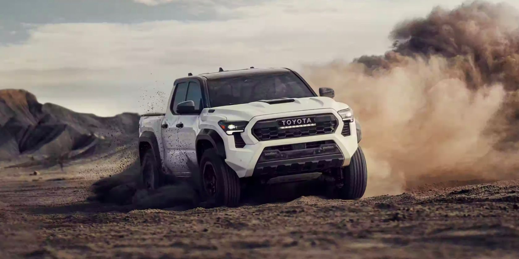 /sv/images/2024-tacoma-hybrid.jpg