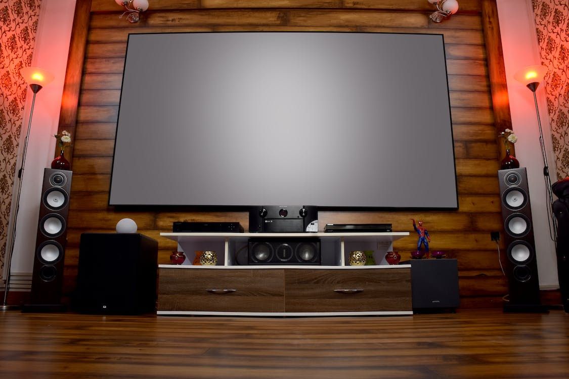 /sv/images/Surround-Sound-Home-Theater.jpeg