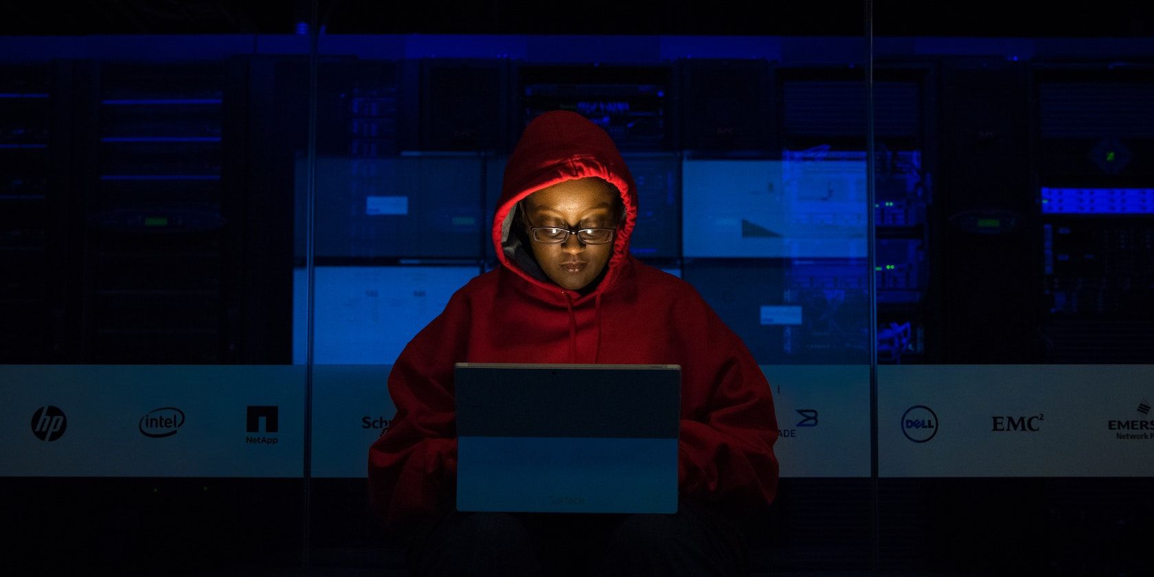 /sv/images/access-attack-to-computer.jpg