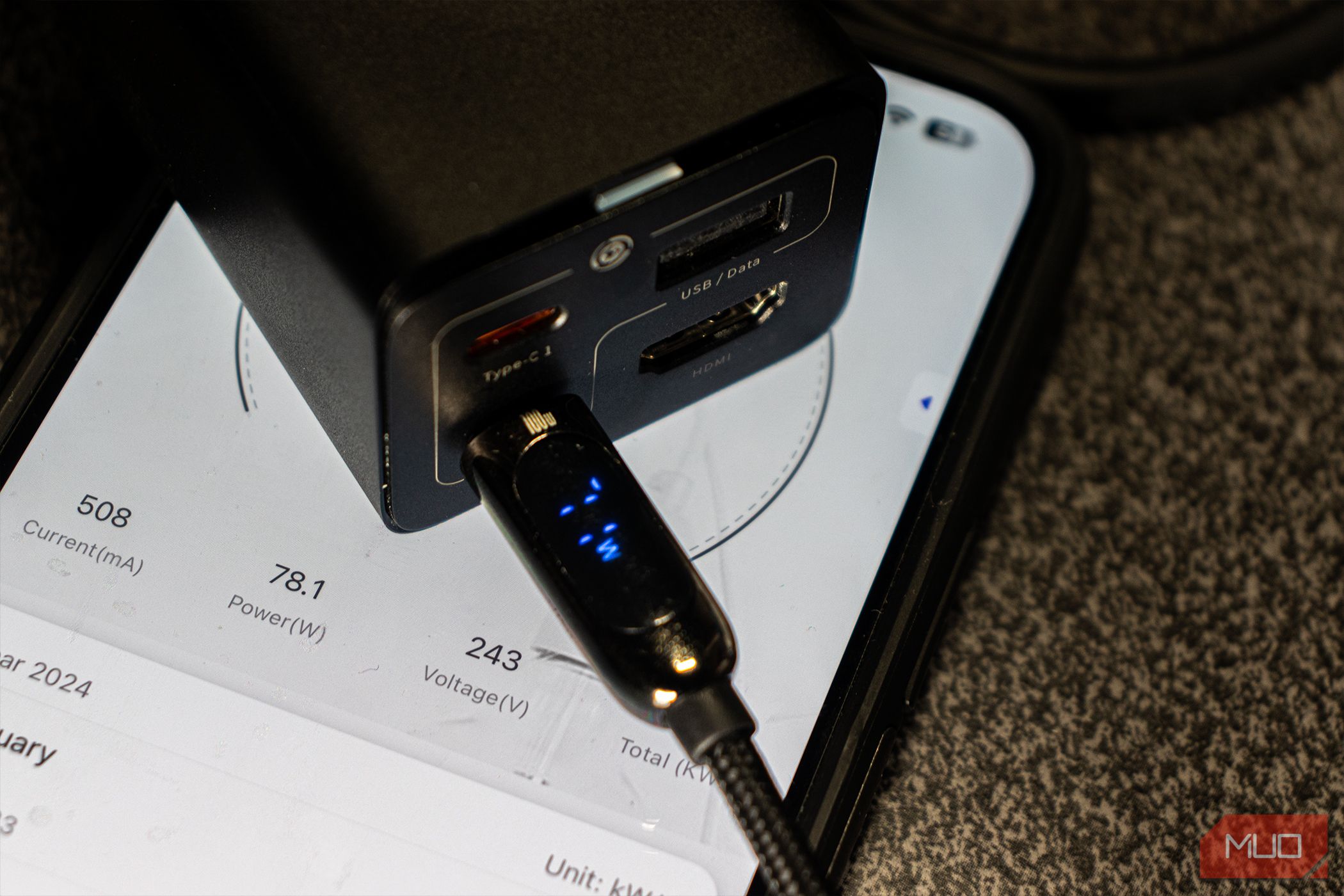 /sv/images/baseus-gan5-4-in-1-charging-station-power-consumption.jpg