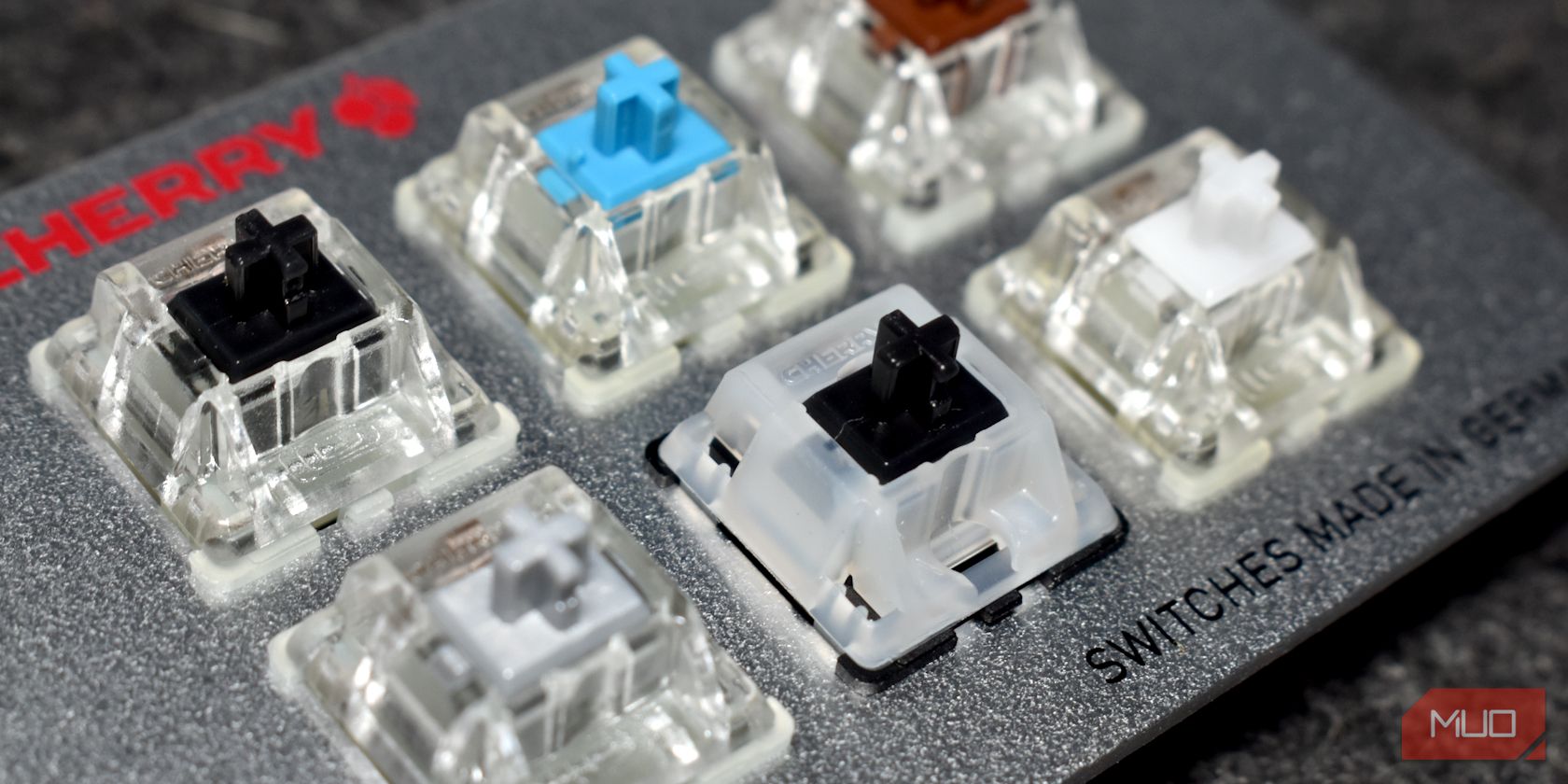 /sv/images/cherry-mx-switch-tester-with-different-colored-switches.jpg