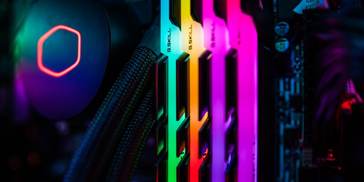 /sv/images/ddr5-rams-with-colorful-design.jpg