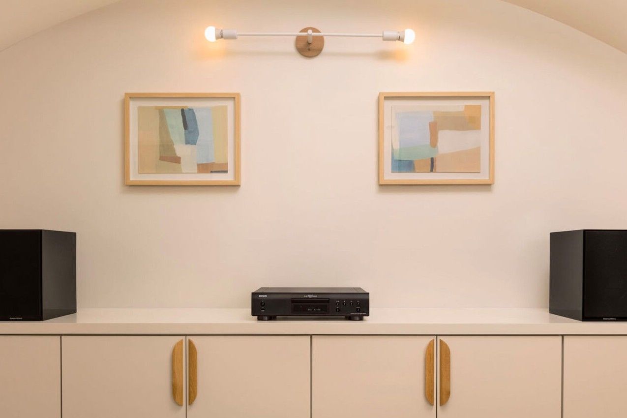 /sv/images/denon-dcd-900ne-cd-player-1.jpg
