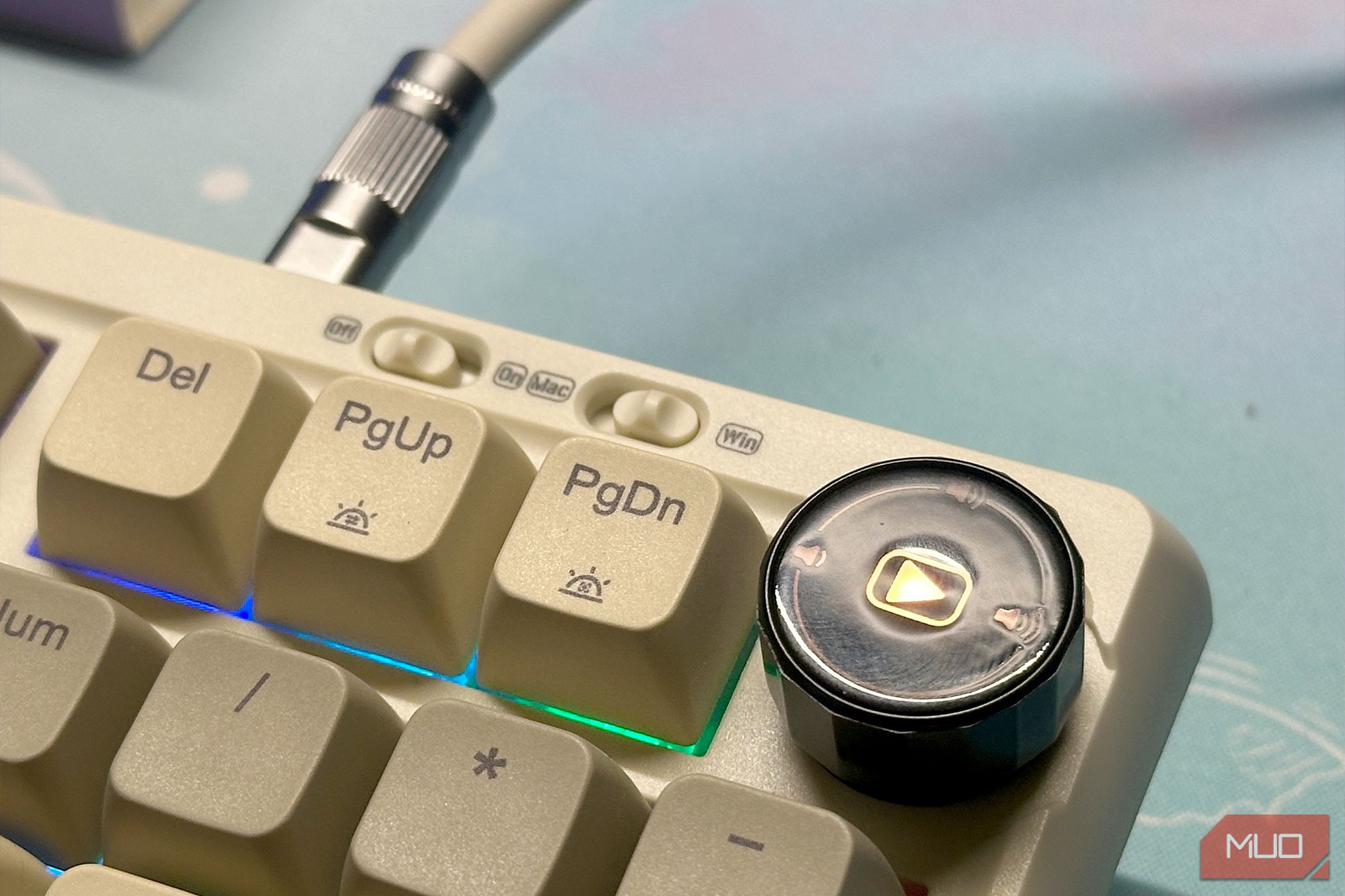 /sv/images/epomaker-rt100-volume-knob.jpg