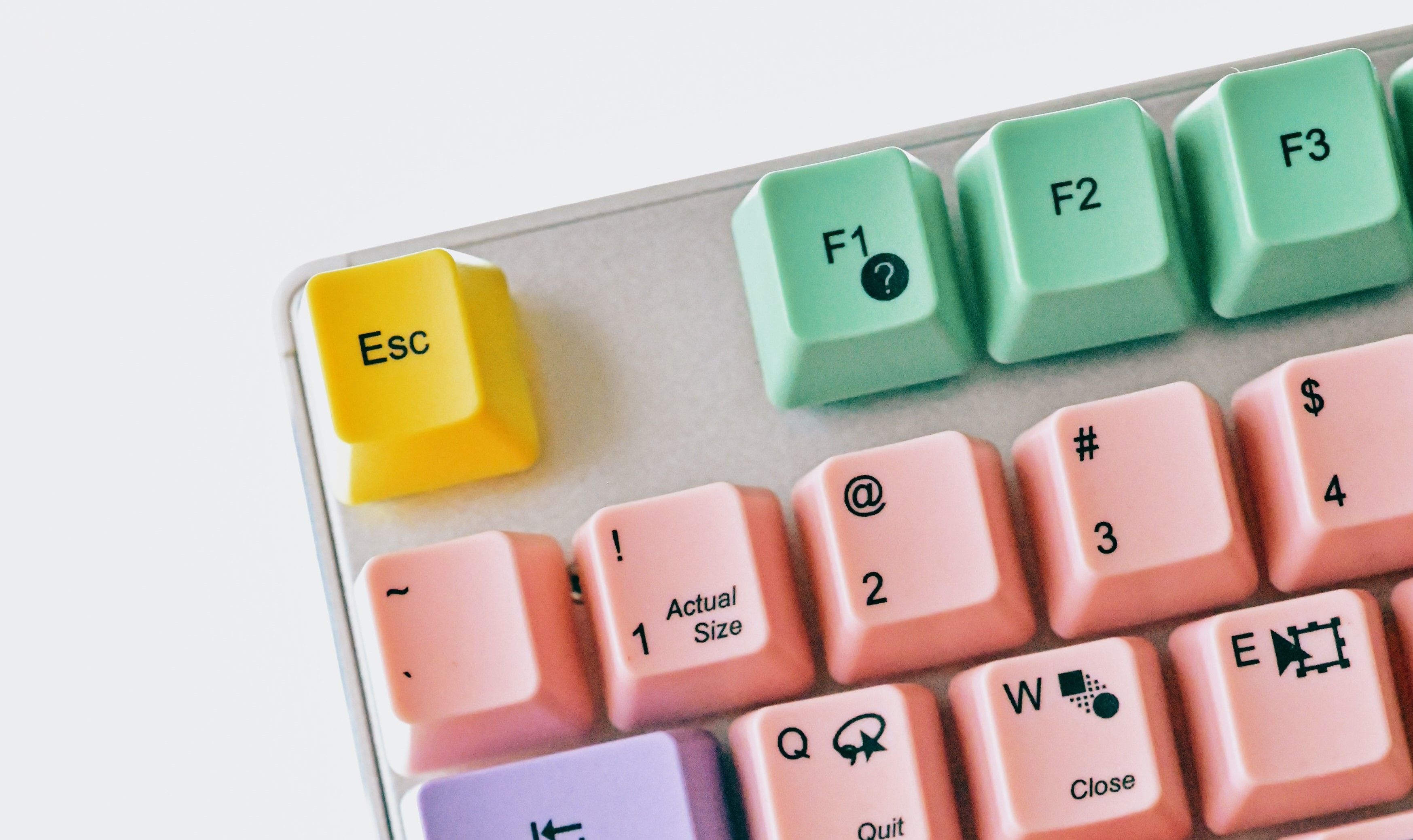 /sv/images/esc-key-yellow.jpg