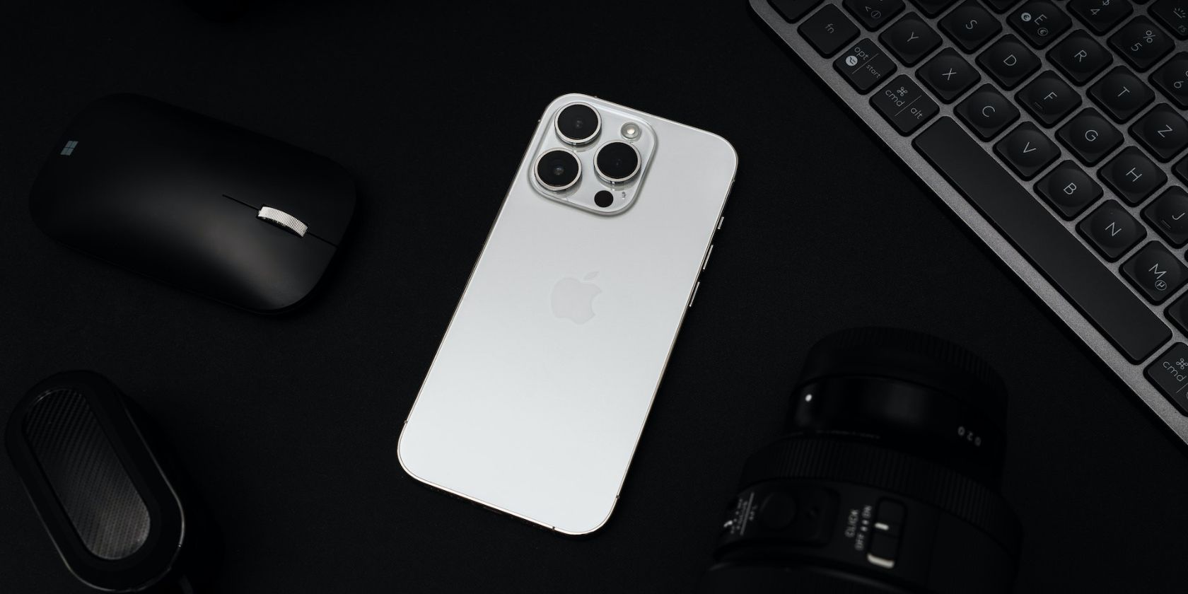 /sv/images/iPhone-on-a-desk.jpg